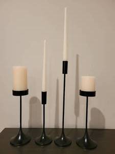 lot 101 image: 4 Crate and Barrel Candle Holders and 4 Candles.