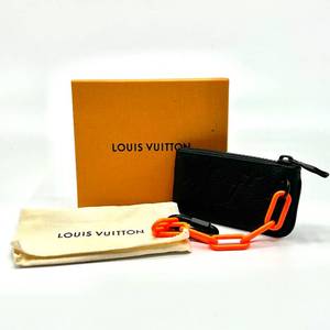Louis Vuitton Black Taurillon Virgil Abloh Pochette Cle with Original Box $1,200 Pre-Owned Retail