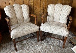 lot 30 image: Pair of Stylish Vintage Arm Chairs