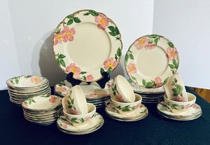 lot 201C image: Vintage Franciscan Desert Rose Dinnerware Service for Six