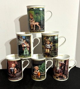 lot 112 image: Six Hummel Collectable Mugs