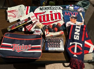 lot 181 image: Minnesota Twins Baseball Towel, Tote, Ornaments, Scarf, Homer Hankies and More