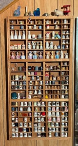 lot 246 image: Amazing Thimble Collection and More with Display Shelf