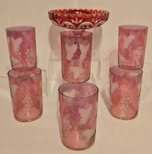 lot 126 image: Vintage Bohemian Cranberry Etched Juice Tumblers & Nachtman Pedestal Dish