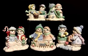 lot 71 image: Five Vintage Christmas Precious Moments  Snow Man & Snow Woman