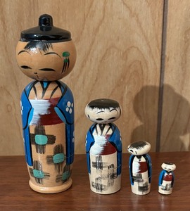 lot 265 image: Asian Figurine Nesting Dolls