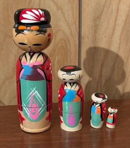lot 278 image: Japanese Nesting Dolls