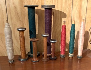 lot 302 image: Variety of Vintage Spools