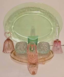 lot 213 image: Fenton Opalescent Green Hobnail Small Vase, Vintage Pink Depression Glass Platter, Pink Depression Green Glass Platter & More