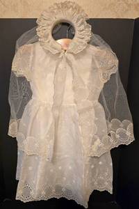 lot 283 image: Lovely Vintage Eyelet Childs 1st Communion Dress with Cape