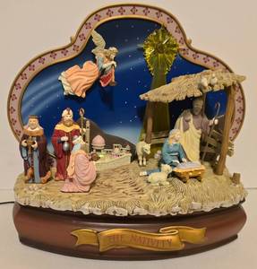 lot 288 image: Enesco Small World of Music The Nativity Display