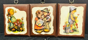 lot 146 image: Vintage Hummel Wood Wall Plaques