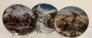 lot 356 image: MJ Hummel Plates  Calendar Plate Collection