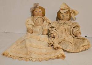 lot 402 image: Pair of Antique Leather and Cloth Dolls