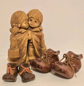 lot 440 image: Vintage Fannykins Sculpture  Vintage Shoe Sculptures