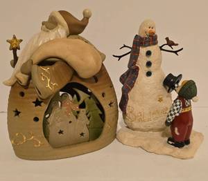 lot 444 image: Unique Father Christmas Pottery Candleholder  RAZ Snowman & Child Figure