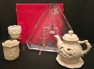 lot 448 image: Festive Mikasa Holiday Serving Tray and More