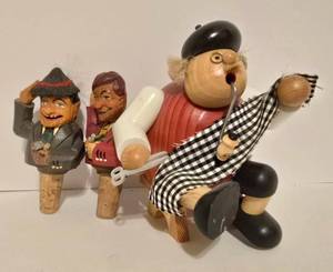 lot 493 image: Vintage KWO German Incense Smoker plus Pair of Vintage Bottle Stoppers