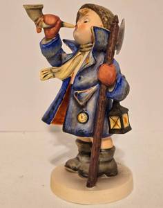 lot 494 image: Rare Hummel Figurine Hear Ye, Hear Ye