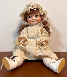 lot 549 image: Vintage Googly Eyed Butler Reproduction Doll