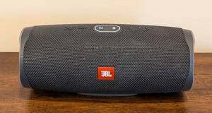 lot 95 image: JBL Charge 4 Wireless Speaker