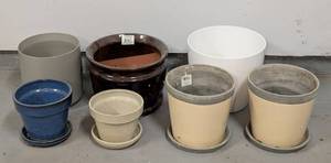 lot 109 image: Assorted Decorative Ceramic Planters
