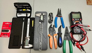 lot 73 image: Variety of Tools for Robot Making