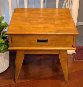 lot 6A image: Draper Mid Century Style Side Table