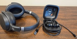 lot 133 image: Pair of Wireless Sennheiser Headphones