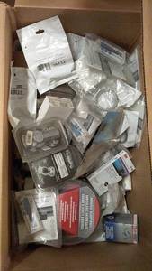 lot 62 image: Mixed Lot of Electronic Accessories and Components