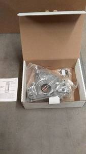 lot 84 image: New Oil Pump Assembly with Installation Instructions