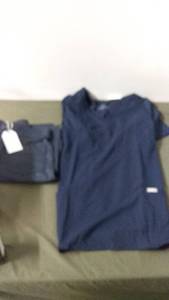 lot 133 image: FabRack XL Scrub Top and NiMin Small Scrub Pants Set in Navy Blue
