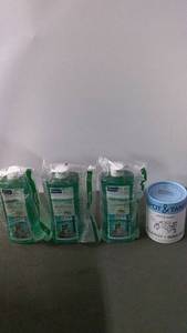 lot 116 image: Spot & Tango Allergy  Immune Support Supplement and 3 Bottles of Aquadent Dental Solution for Dogs