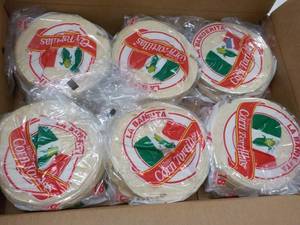 Case of 12 ct x 18 LaBandrita White...