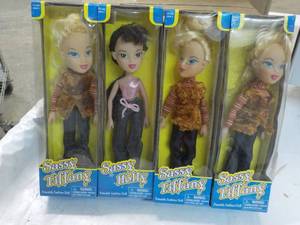 4 ct Sassy Tiffany Posable Dolls...