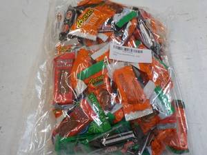 2 lb. Bag Xmas Chocolate Mix...