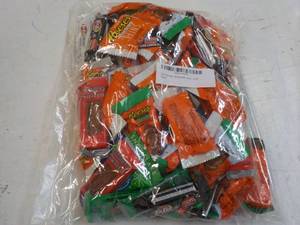 2 lb. Bag Xmas Chocolate Mix...