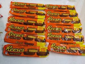 Reeses Candy - in date...