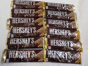 Hersheys Candy - past best date...
