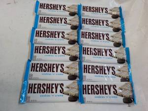 Hersheys Candy - past best date...