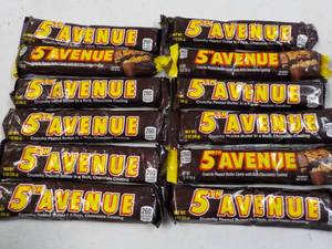 5th Avenue Candy - in date...