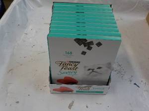 10 ct 3 oz Purina Fancy Feast Tuna ...