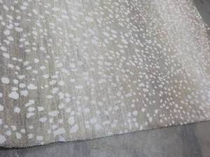 7ft 3 x 10 ft Plush Rug - could us...