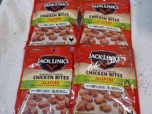 4 ct 3.25 oz bags Jack Links Chicke...
