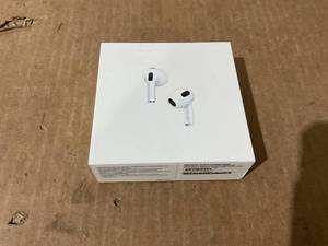 lot 15 image: Air Pods (3rd Generation)