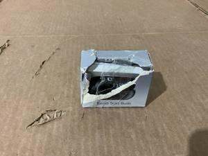 lot 34 image: Beats by Dr. Dre Beats Solo Bluetooth In Ear Ear Buds