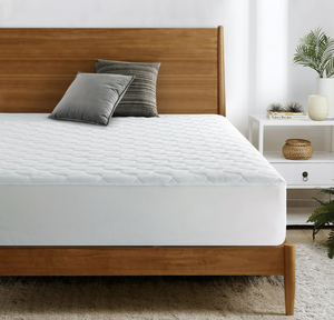 lot 630 image: Sertapedic 5-in-1 Ultimate Quilted Comfort & Protection Mattress Pad, White, Queen