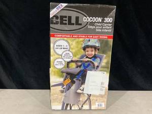 lot 386 image: Bell COCOON 300 Child Bicycle Carrier