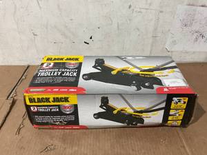 lot 244 image: Torin Black Jack 2 Ton Trolley Jack with 360 Rotation Handle, Black