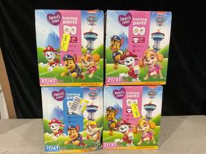 lot 431 image: LOT OF 4 Parents Choice Training Pants, Sizes 2T3T and 3T4T